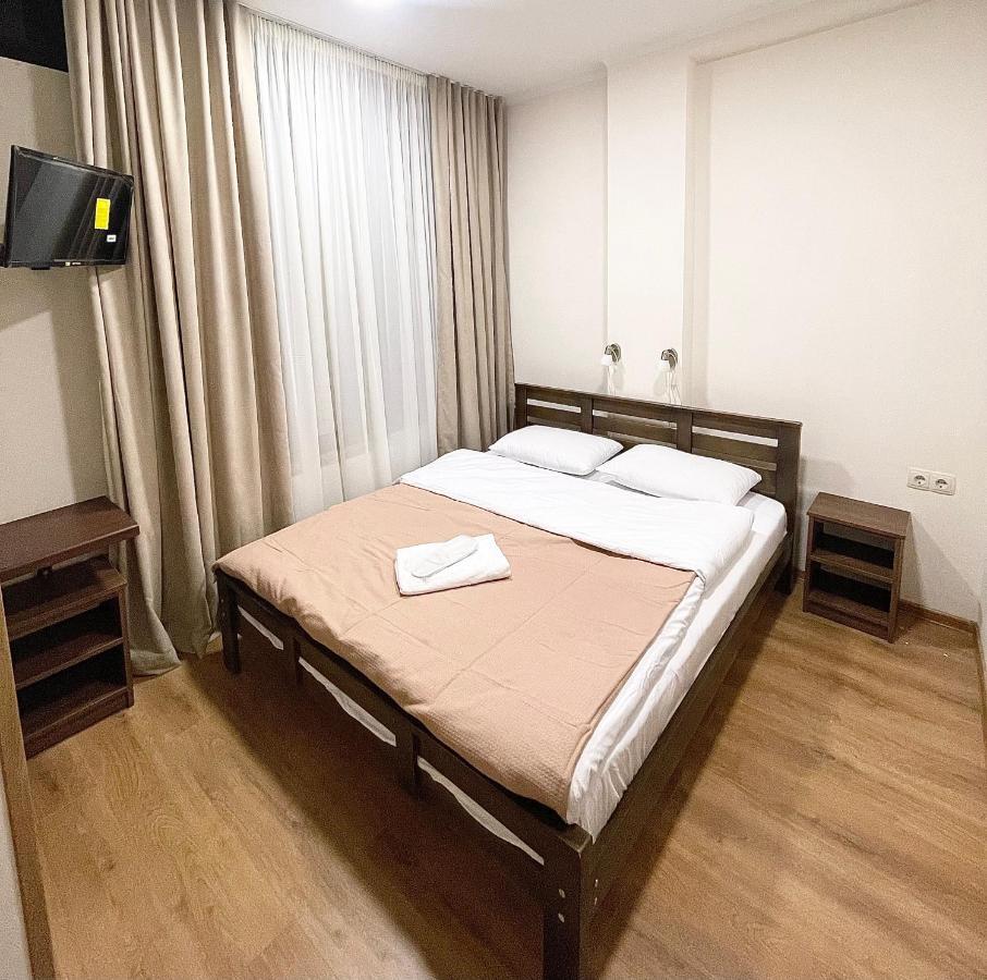 Art Family Hotel Tiflis Dış mekan fotoğraf