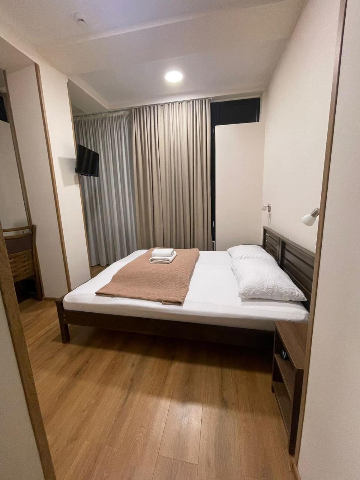 Art Family Hotel Tiflis Dış mekan fotoğraf