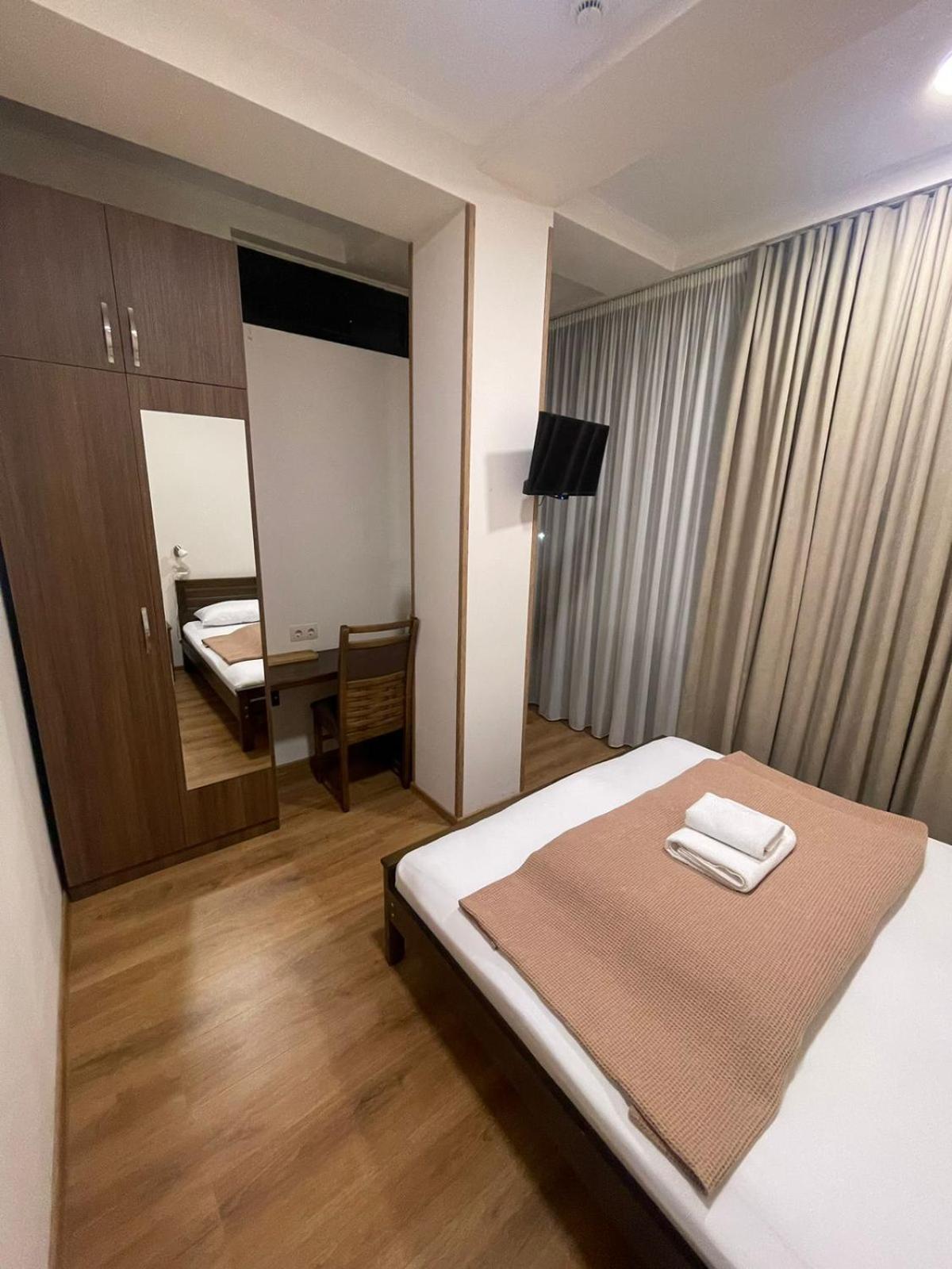Art Family Hotel Tiflis Dış mekan fotoğraf